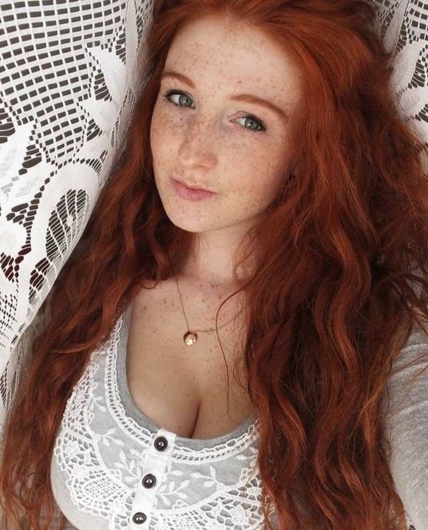 EMB boobs redhead 6.jpg