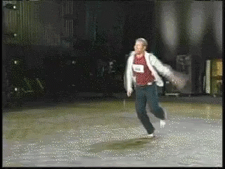 134956860_tenor(11).gif.da22f93bb560d459c00bff4cc0e05c74.gif