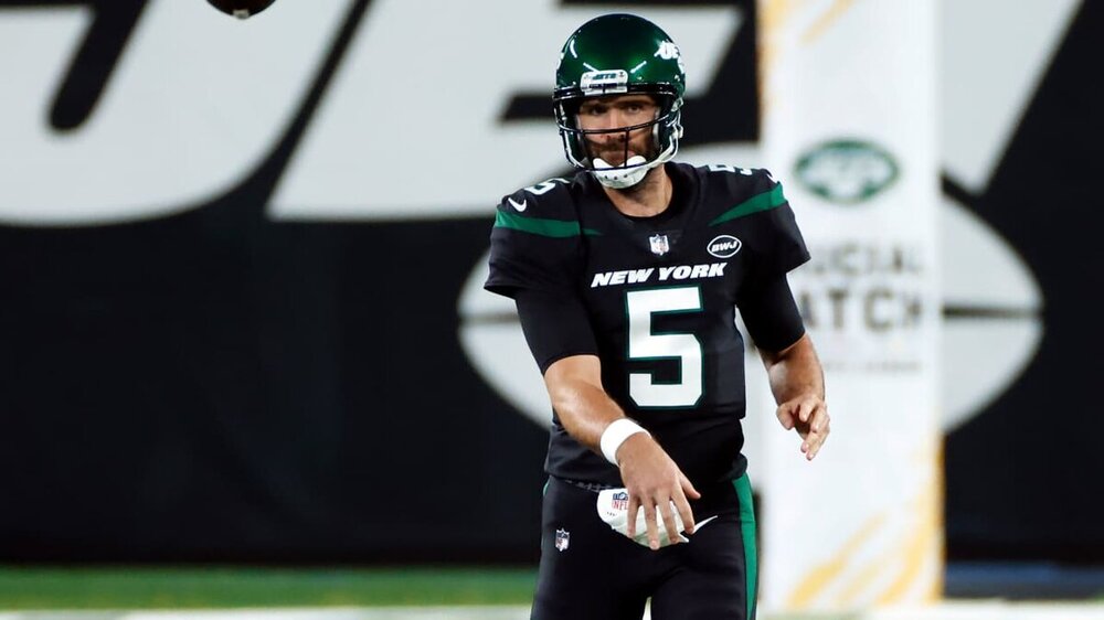 Jets Black Uniforms.jpg