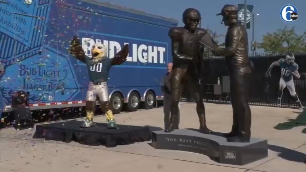 4153434_090518-philly-special-statue-social-web-vid.jpg