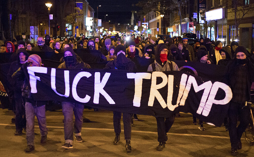 12news.trumprally(willie_wilson)1.jpg