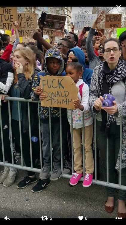 fuck-donald-trump-best-quality.jpg