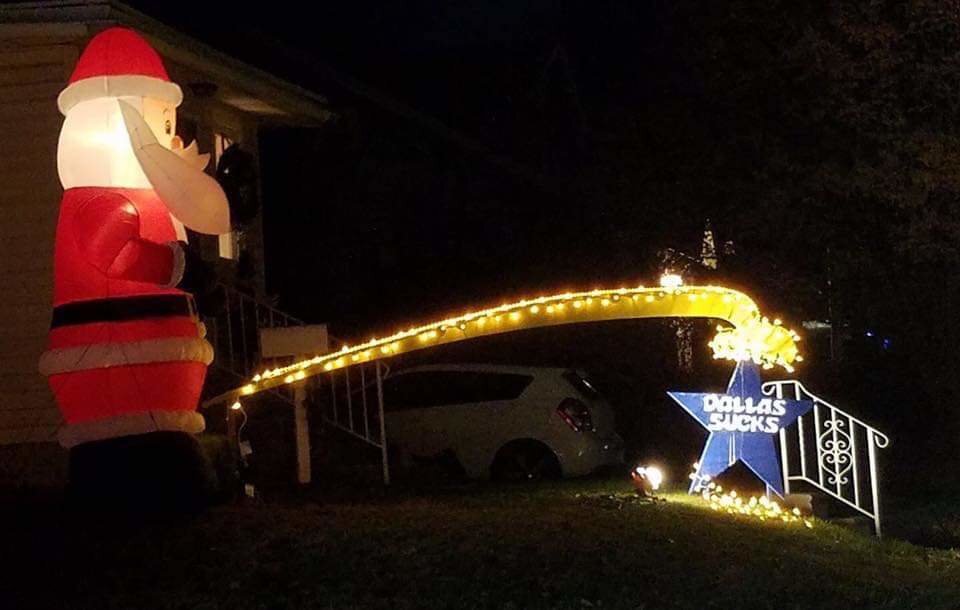 pissonDallas.jpg.9d2f16db42f99ba7818b06bc81683c72.jpg