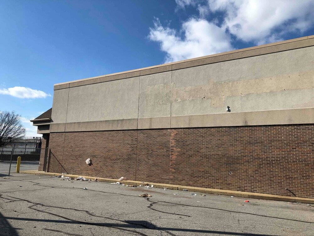 Side of store.jpg