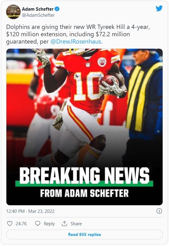 EAGLES SHOULD BE CALLING MIAMI ABOUT ANOTHER WR FOLLOWING TYREEK HILL TRADE