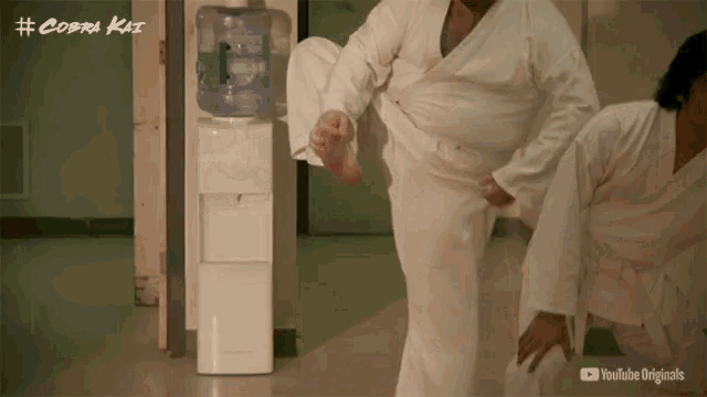 image.gif.a210674cb581786e2121a81012f207de.gif