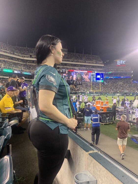 FdJTabzWYAIyfIT.jpeg