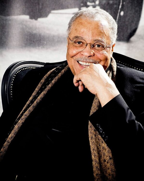 James_Earl_Jones_2010_Crop.jpg