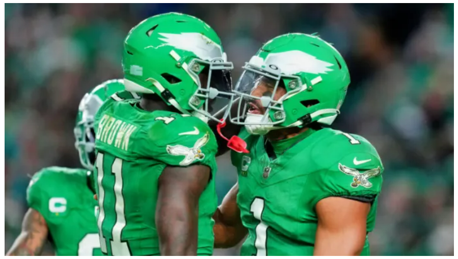 Rumor: Alleged Intense Locker Room Feud Cited as Cause for Eagles’ Late-Season Collapse
