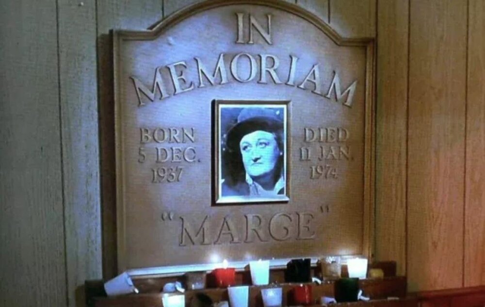 large-marge-in-memorium.thumb.jpg.79c75e37c4ee44f73489dd8b8f006c70.jpg