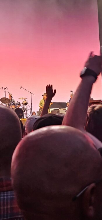 20241118_202944.thumb.jpg.f1262ee78f2886e266bf61044f39af4b.jpg