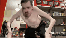 push-ups-ricky-berwick.gif.44cc4caeebb9a9baf0445abae4bbc482.gif