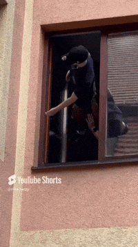 200w.gif